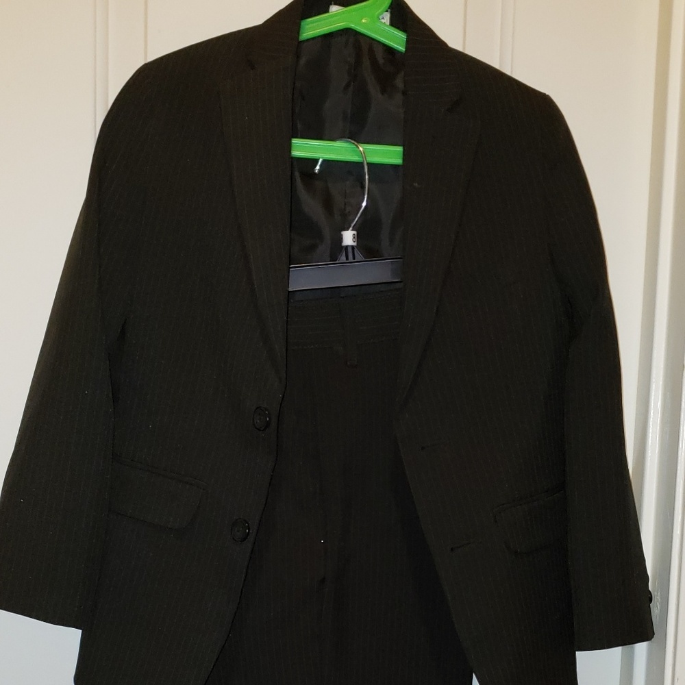 Geoffrey Bean 2 piece suit